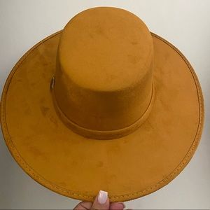 Melissa Cordobés Suede Wide Brim Hat